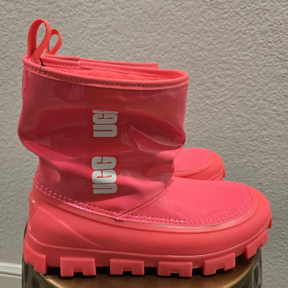 UGG classic Brellah mini boot